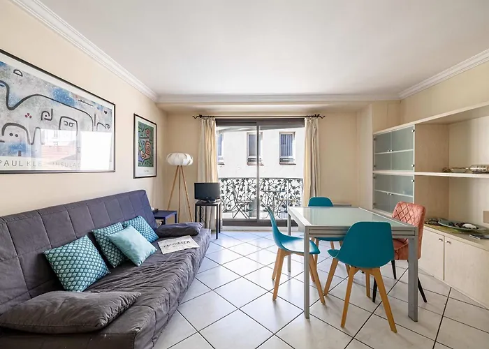 Le Casanova Avec Balcon Au Coeur Du Centre-Ville